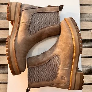 Timberland Courmeyer Valley chelsea taupe nubuck boots